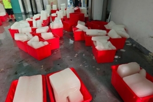 防暑！苏媒：淮安队、镇江队主场共准备105吨冰块+70个饮水点